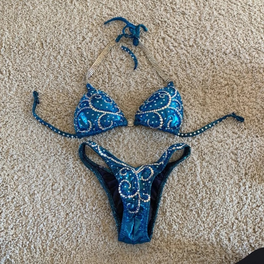 Figure competition bikini